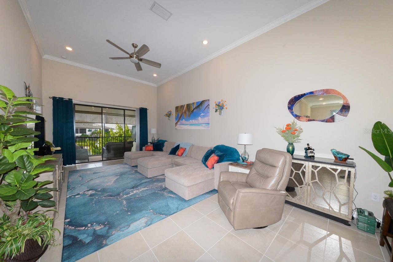 Image 15 of 42 For 23853 Collina Way 201