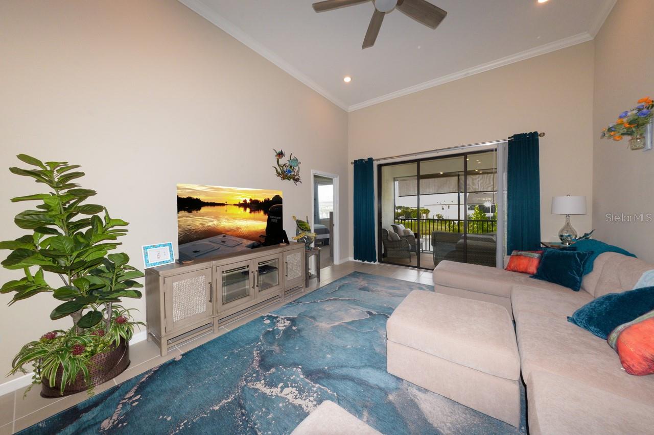 Image 16 of 42 For 23853 Collina Way 201