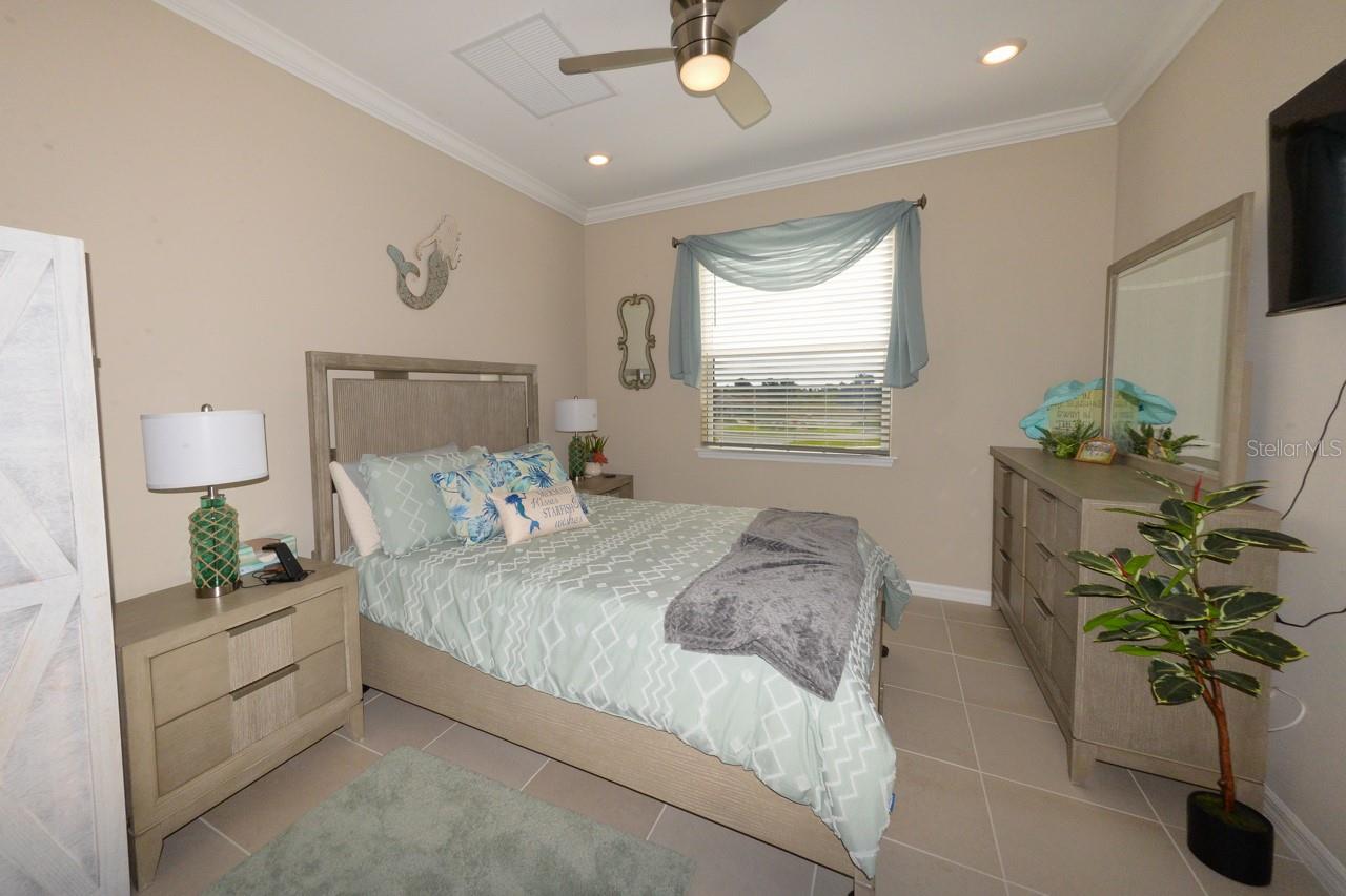 Image 17 of 42 For 23853 Collina Way 201