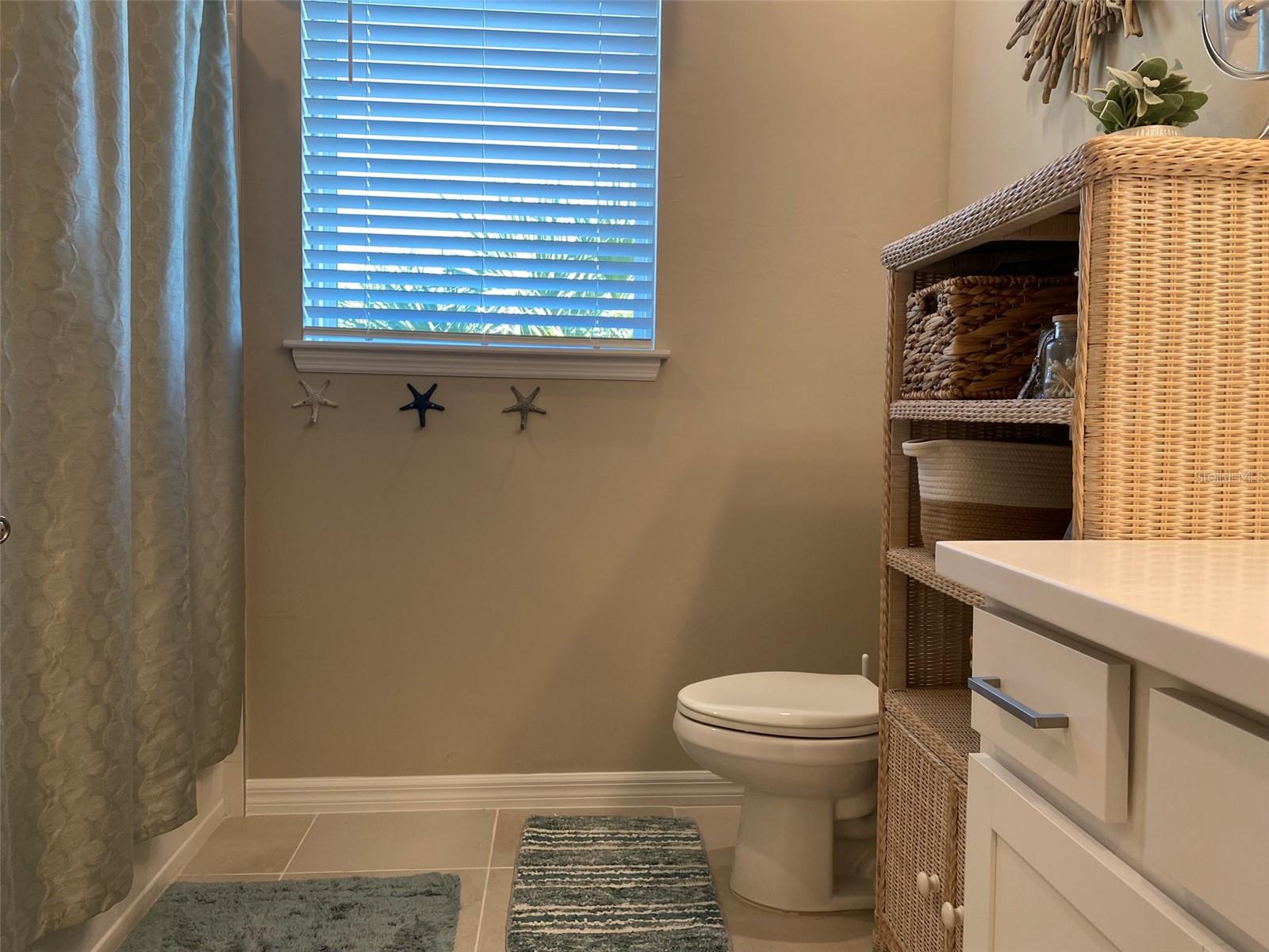 Image 27 of 42 For 23853 Collina Way 201