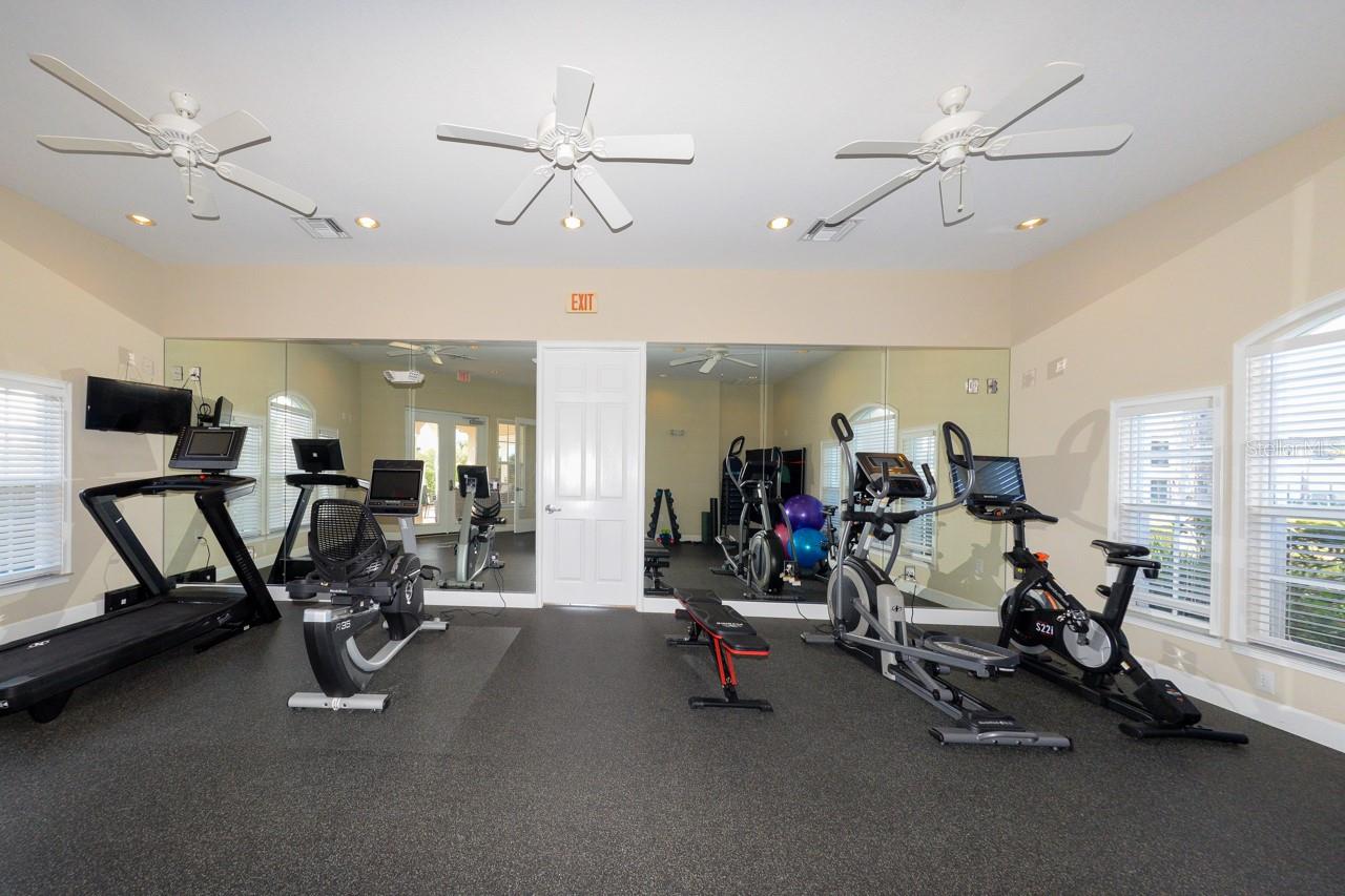 Image 36 of 42 For 23853 Collina Way 201