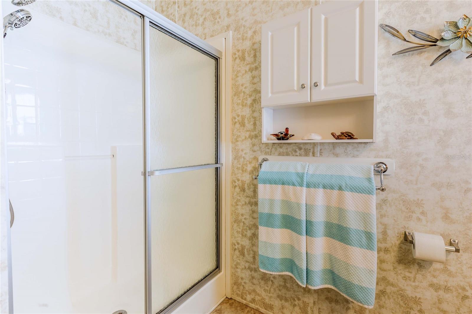 Image 12 of 62 For 2100 Kings Highway 651