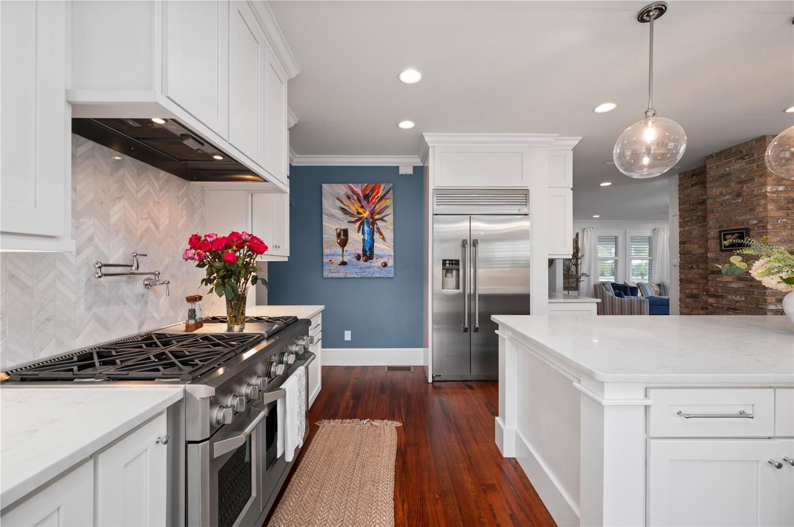 Image 27 of 84 For 359 Gill Street