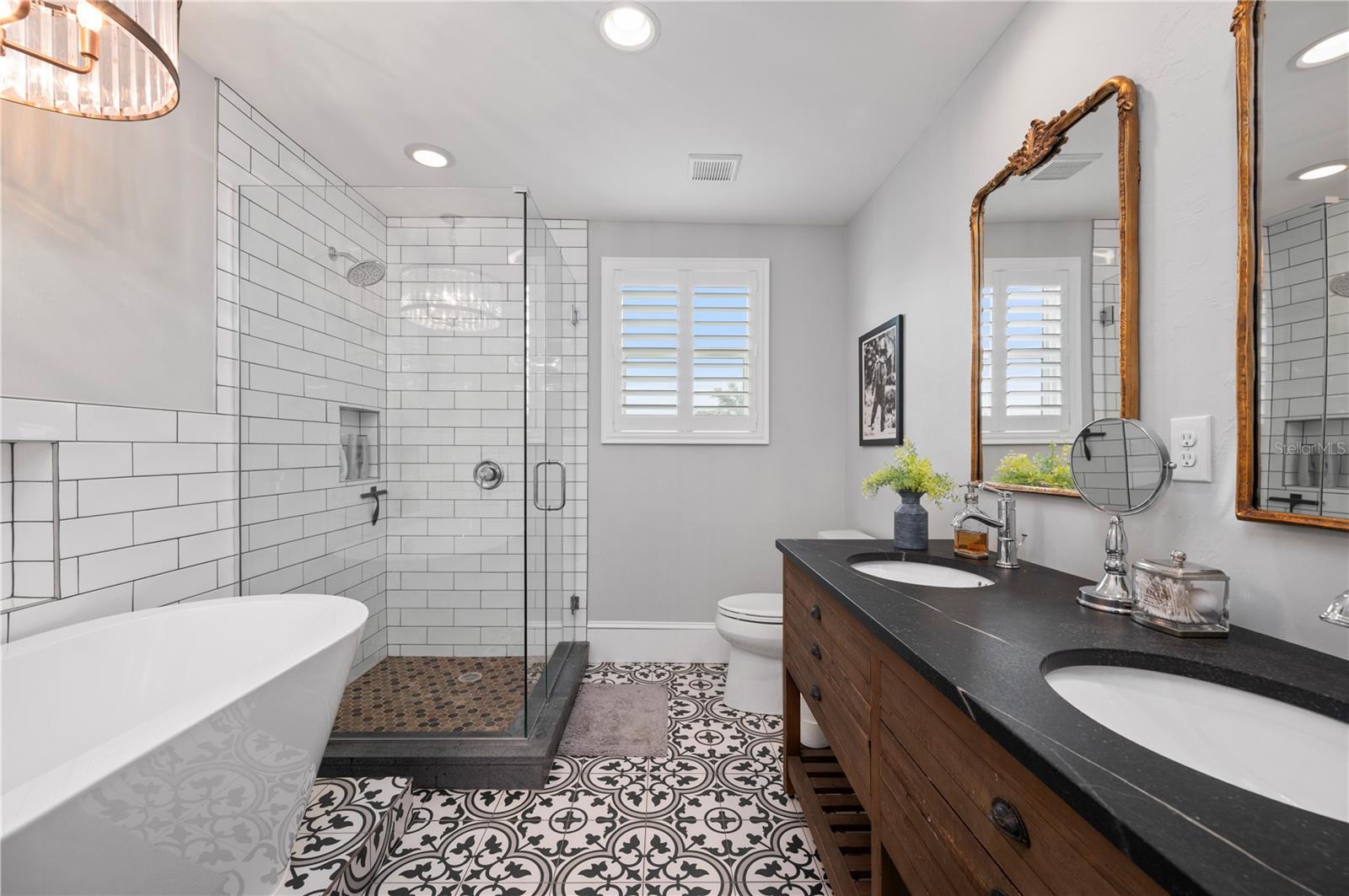 Image 57 of 84 For 359 Gill Street