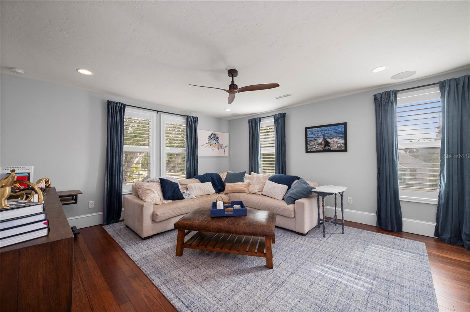 Image 62 of 84 For 359 Gill Street