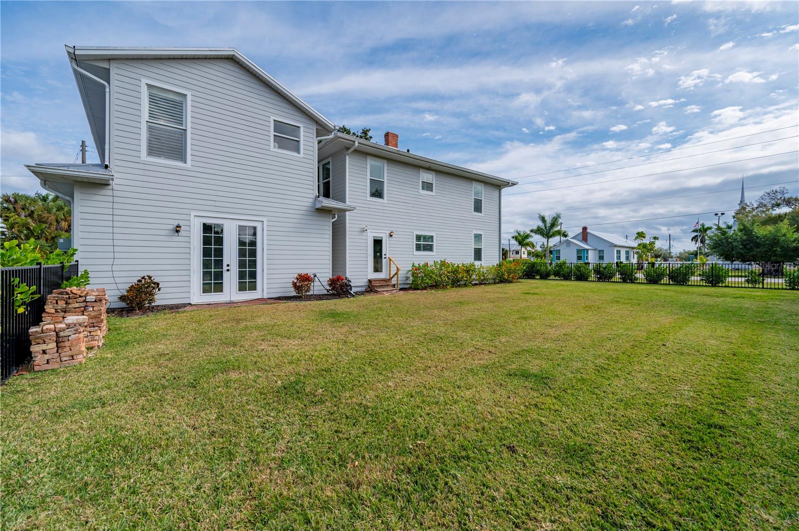 Image 64 of 84 For 359 Gill Street