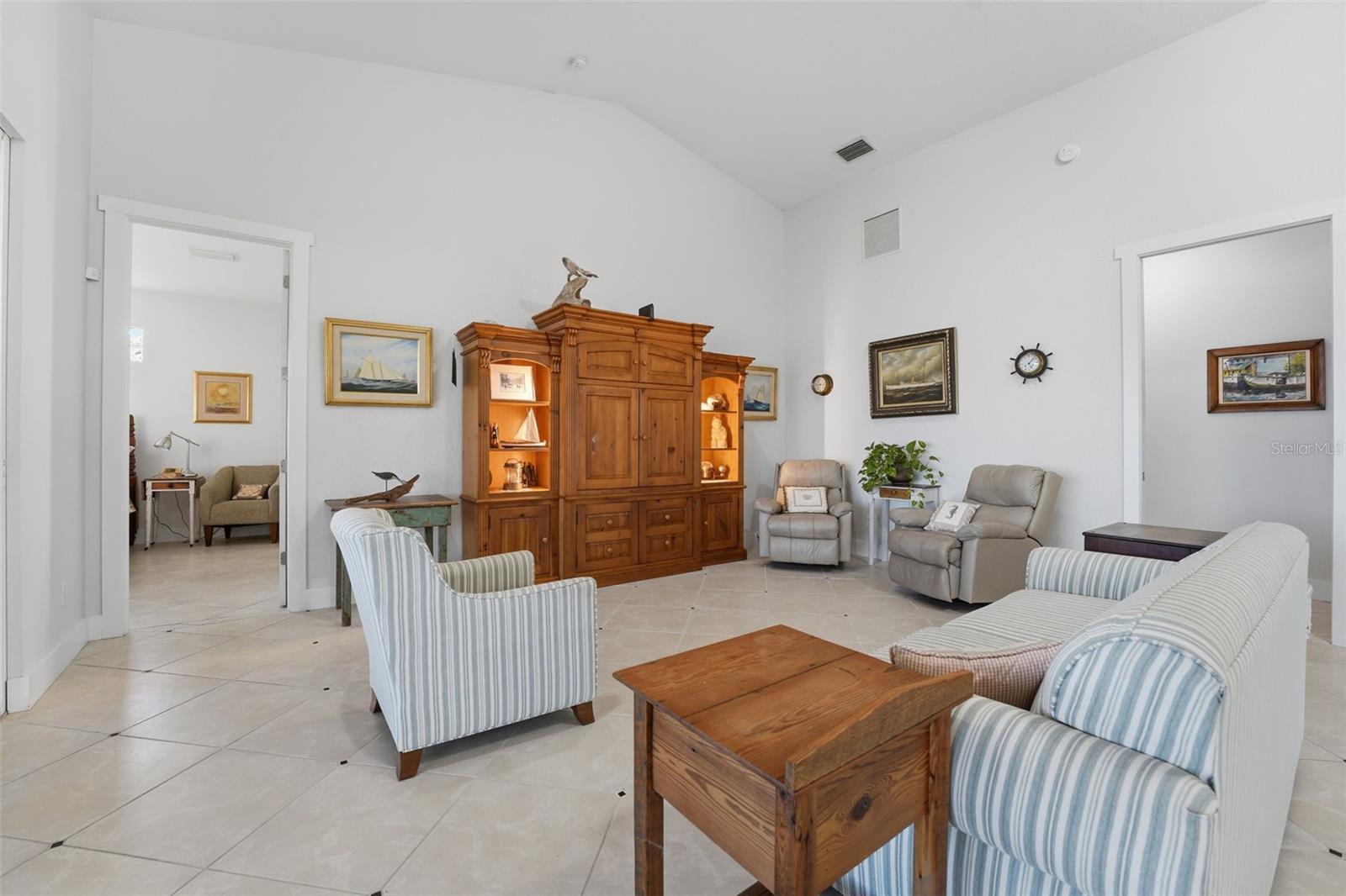 Image 20 of 59 For 3260 Peace River Drive