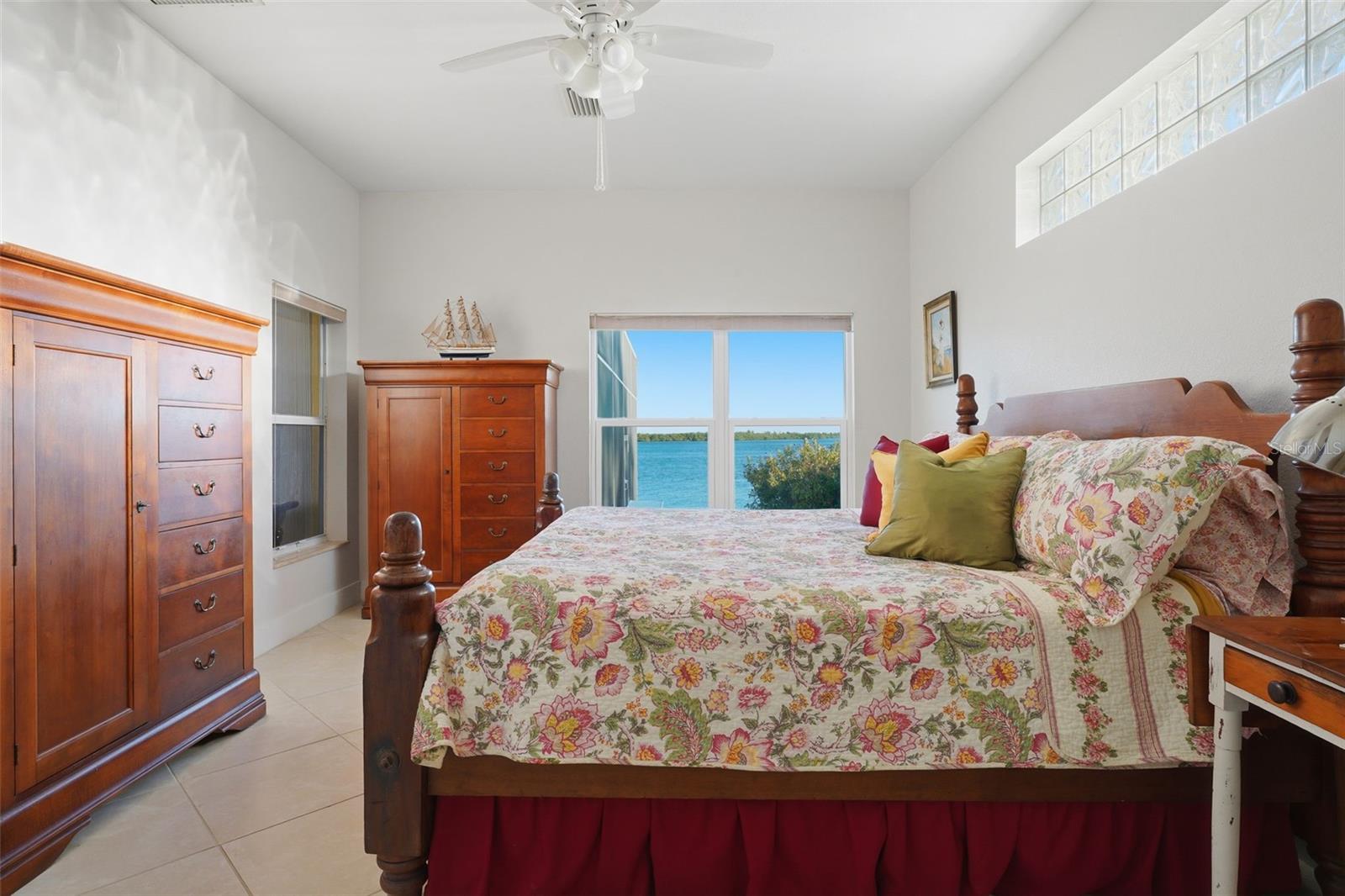 Image 23 of 59 For 3260 Peace River Drive