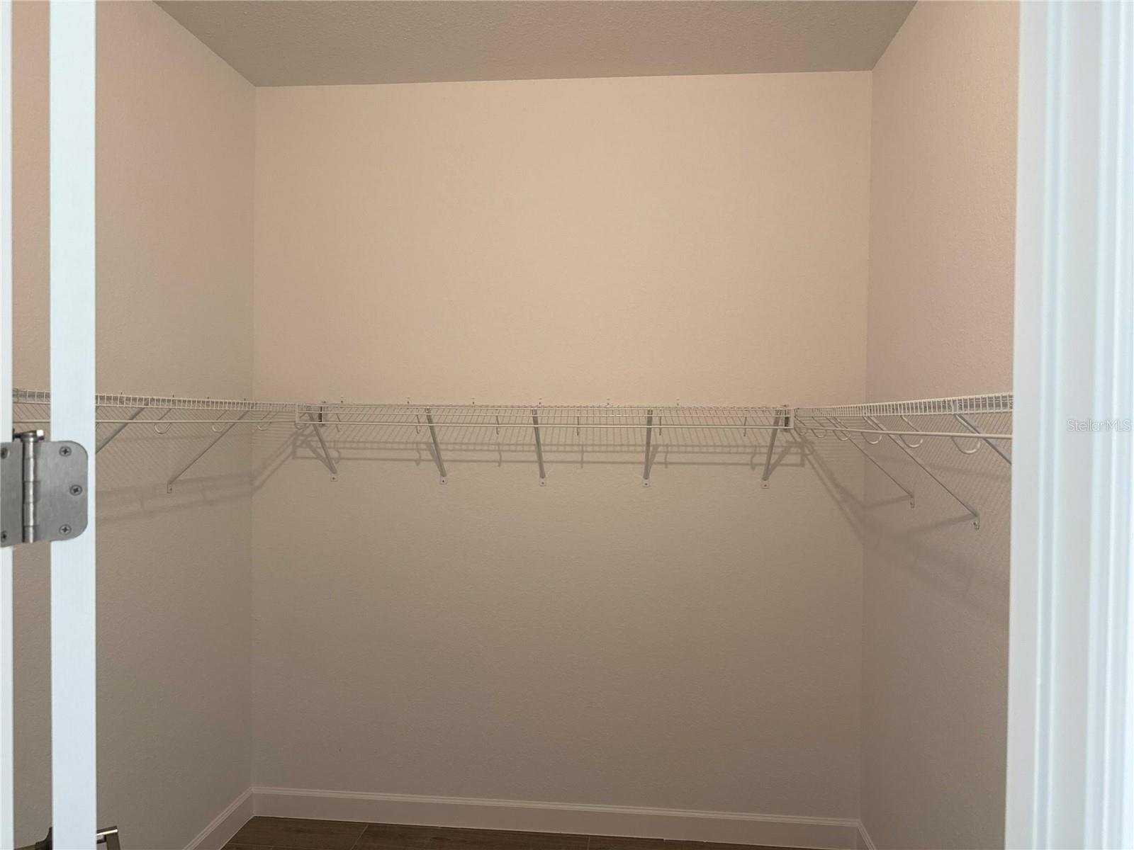 Image 13 of 28 For 7796 Lakes Edge Lane