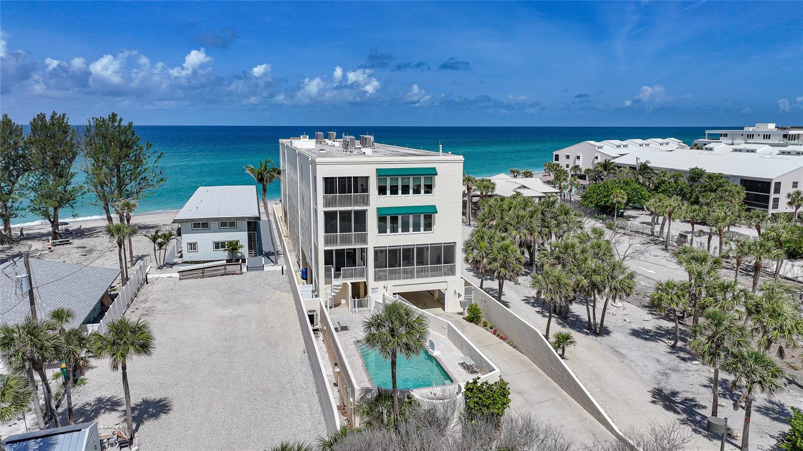 Image 24 of 45 For 2590 Beach Road 5