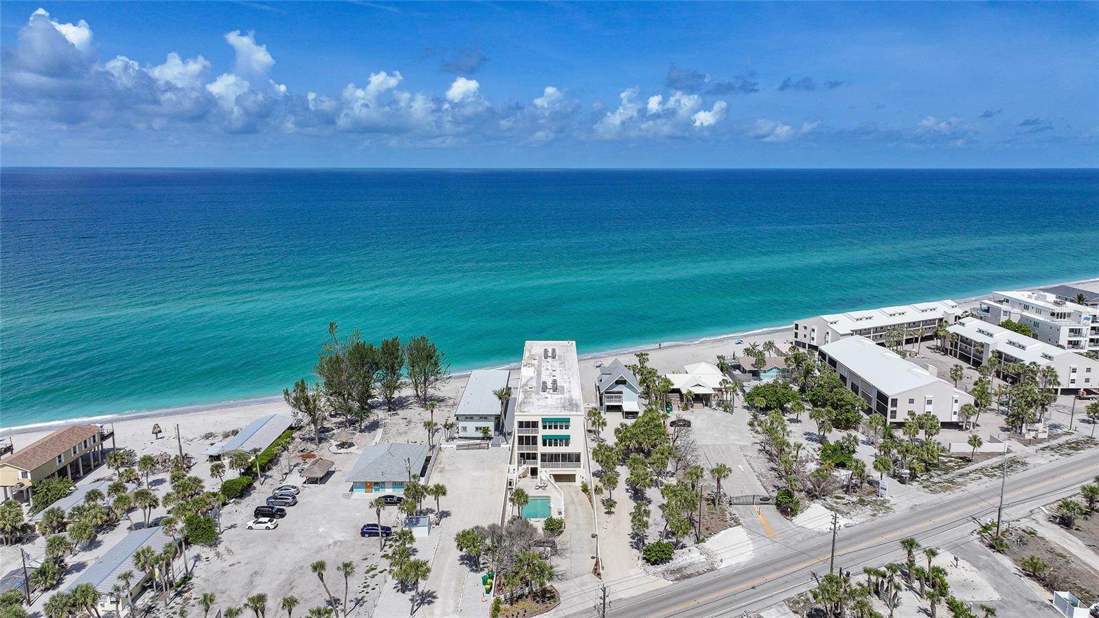 Image 40 of 45 For 2590 Beach Road 5