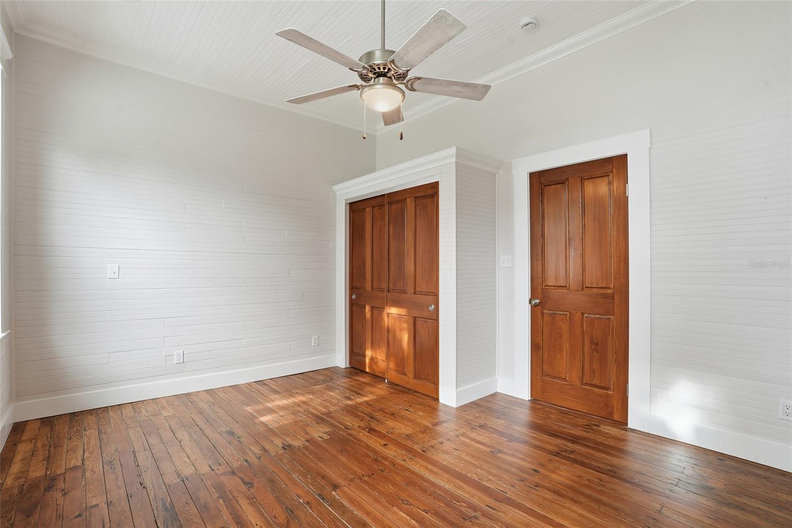 Image 38 of 70 For 115 Gill Street