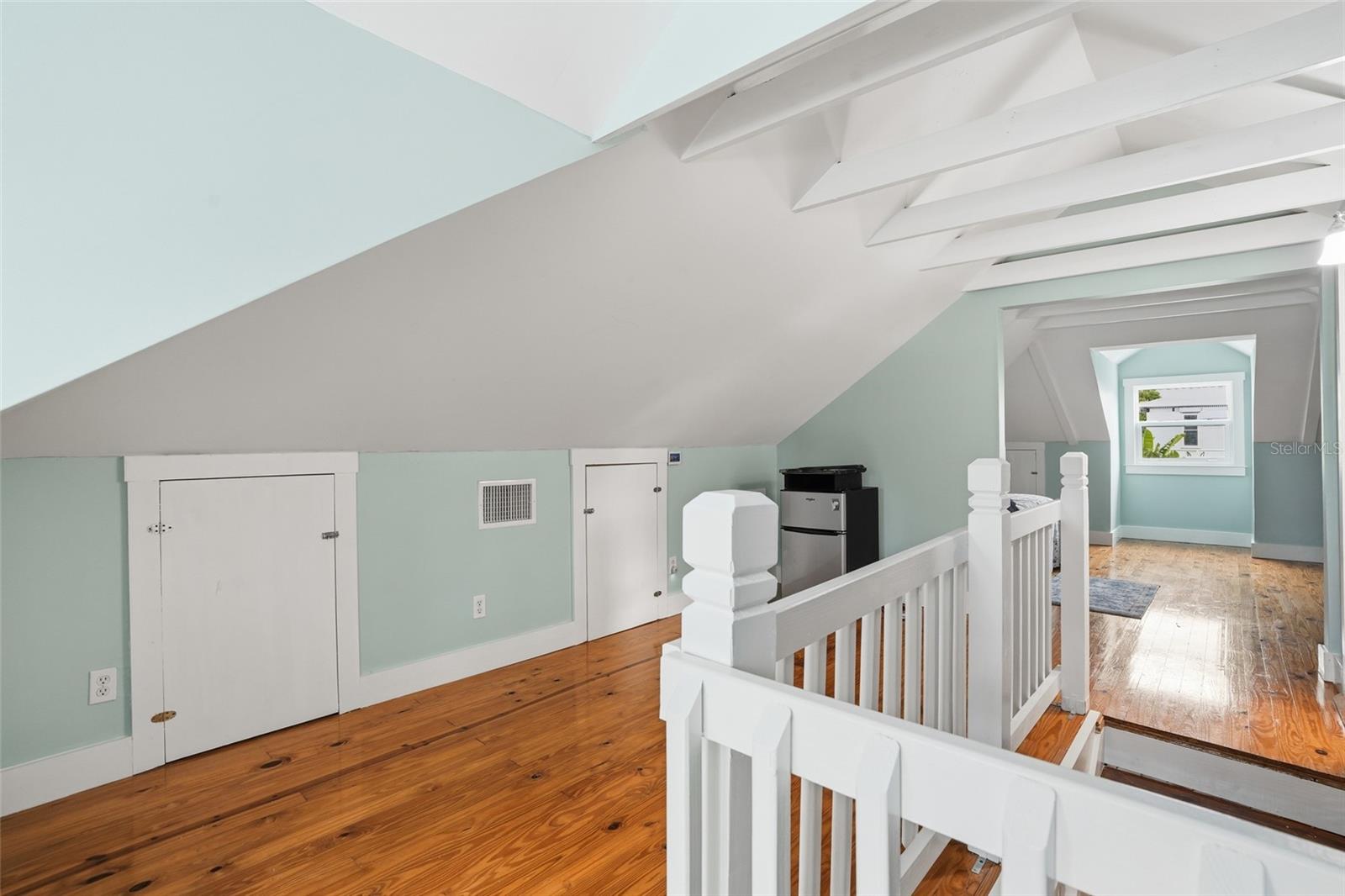 Image 52 of 70 For 115 Gill Street