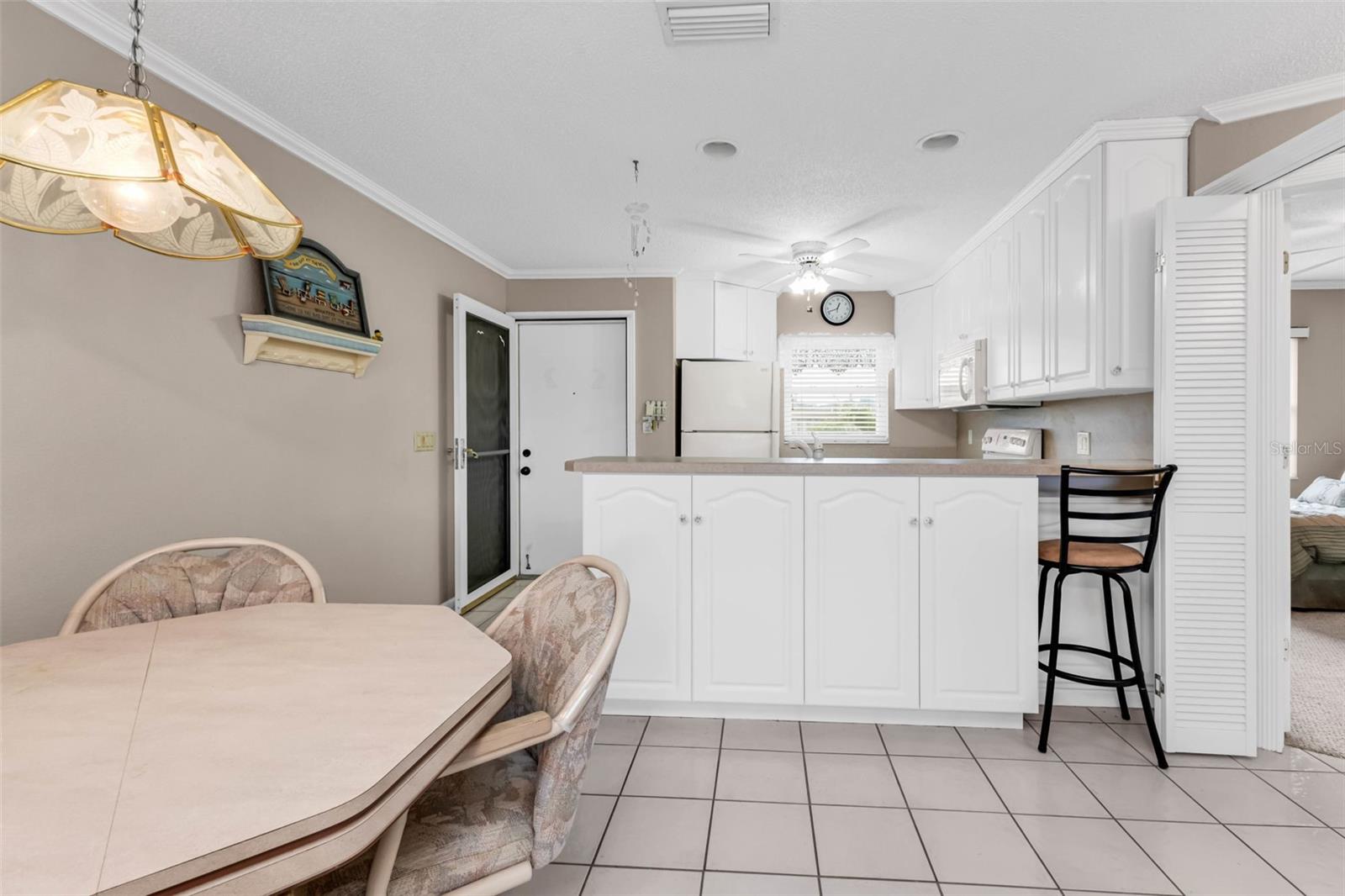 Image 11 of 39 For 25100 Sandhill Boulevard 201