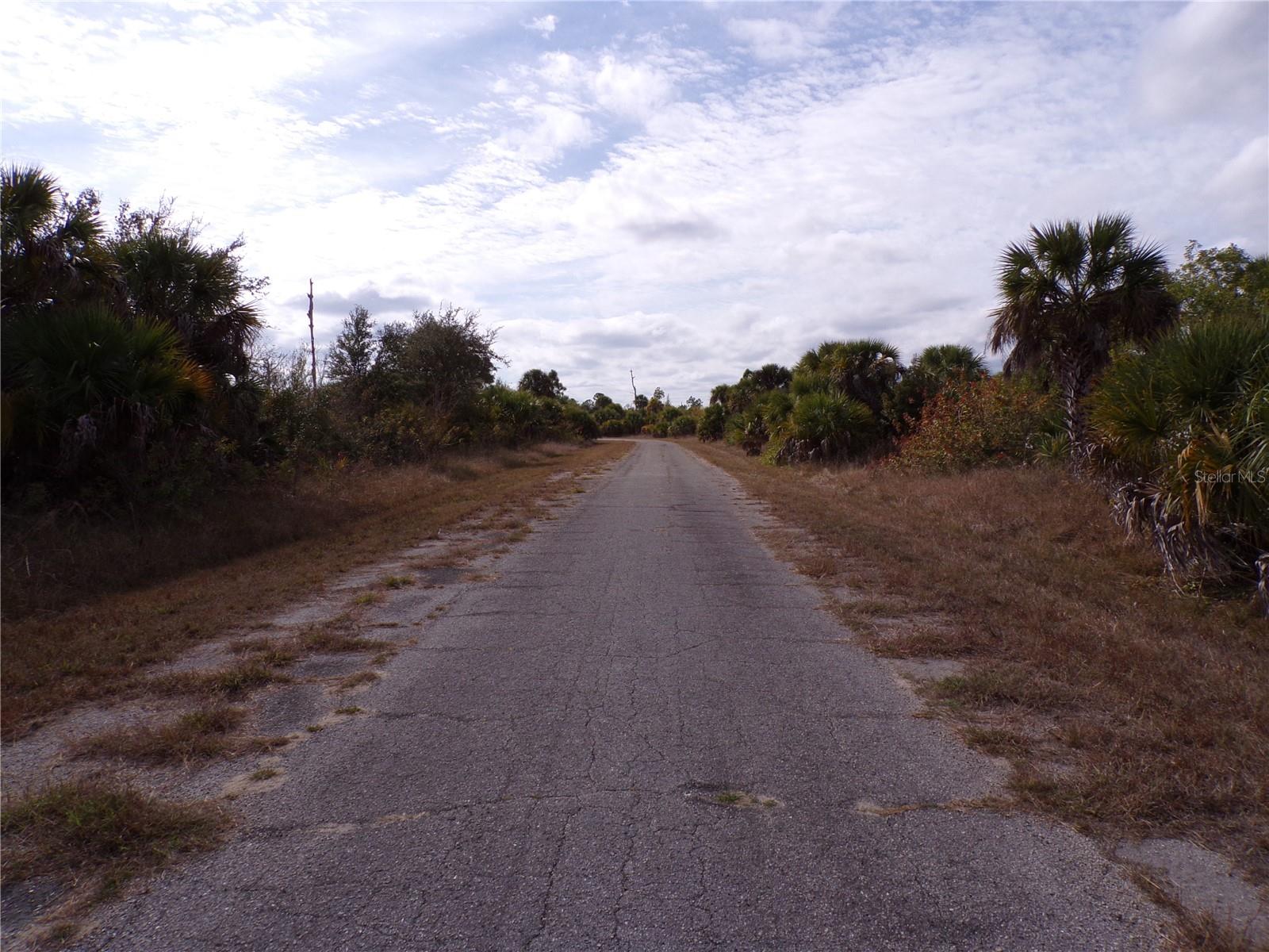 Listing photo id 6 for Fireglow Circle