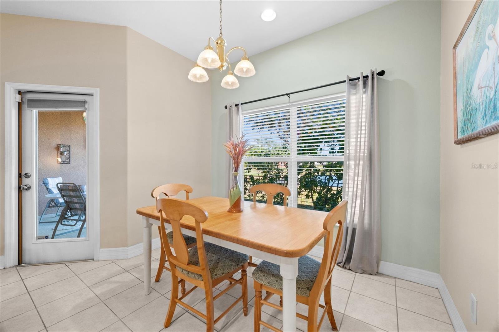 Image 11 of 37 For 2868 Suncoast Lakes Boulevard