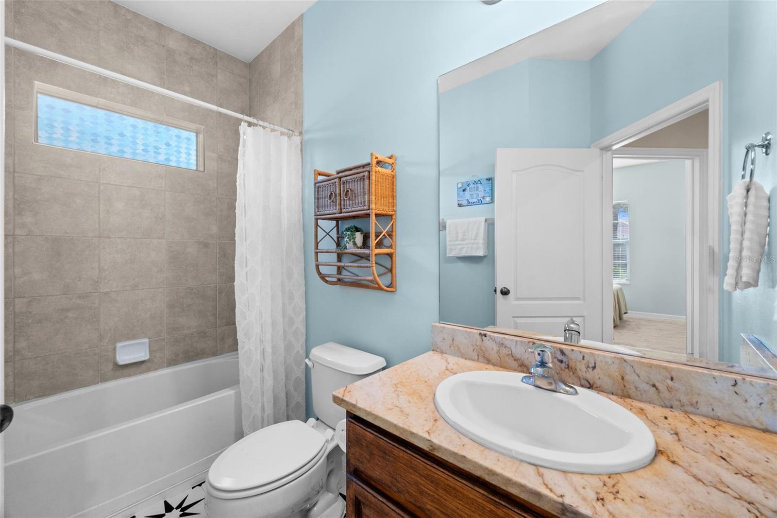 Image 22 of 37 For 2868 Suncoast Lakes Boulevard