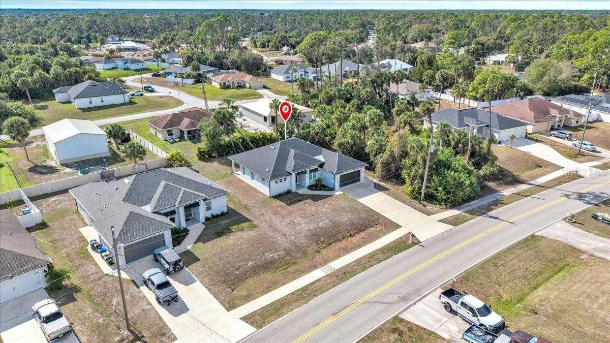 Image 36 of 39 For 3083 Jeannin Drive