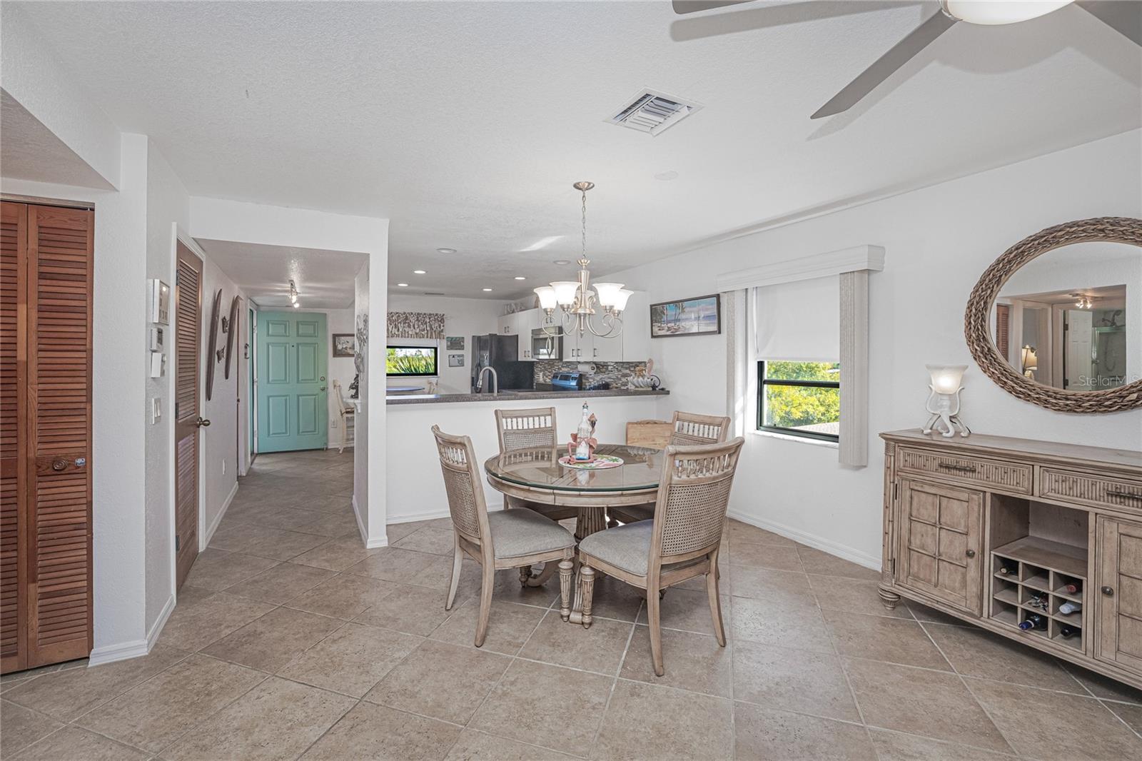 Image 10 of 48 For 175 Kings Highway 1131