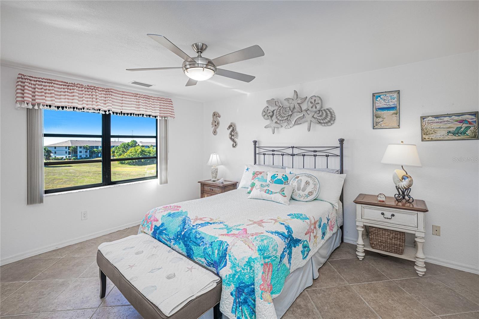 Image 24 of 48 For 175 Kings Highway 1131