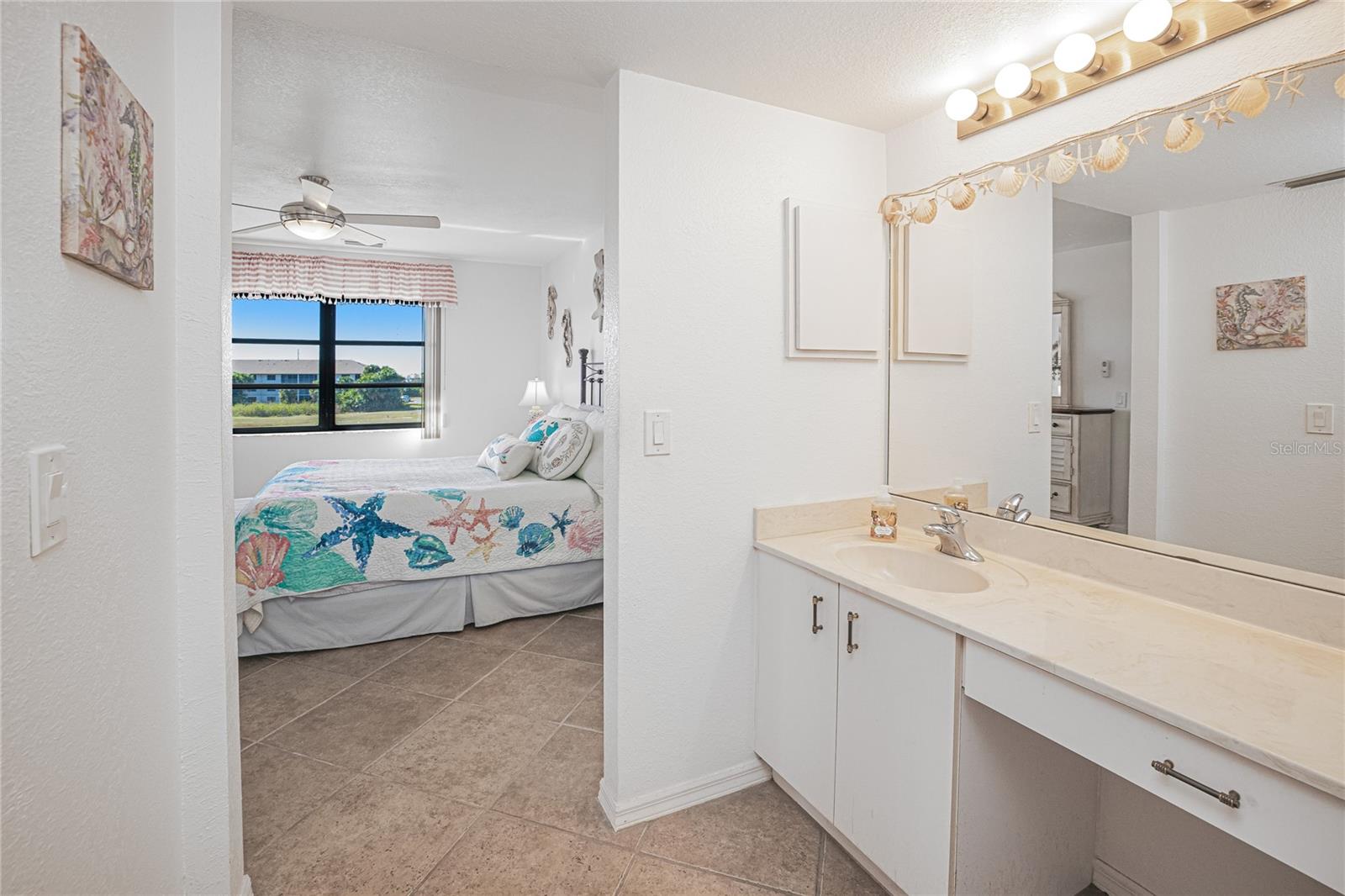 Image 29 of 48 For 175 Kings Highway 1131