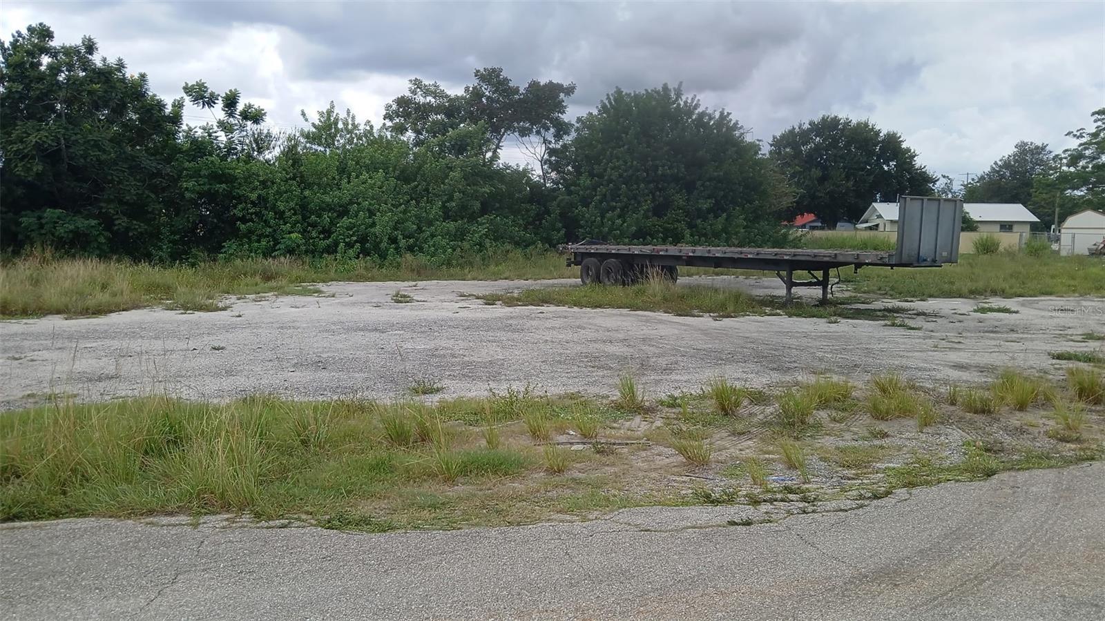 Image 5 of 14 For 200 Hatcher Avenue