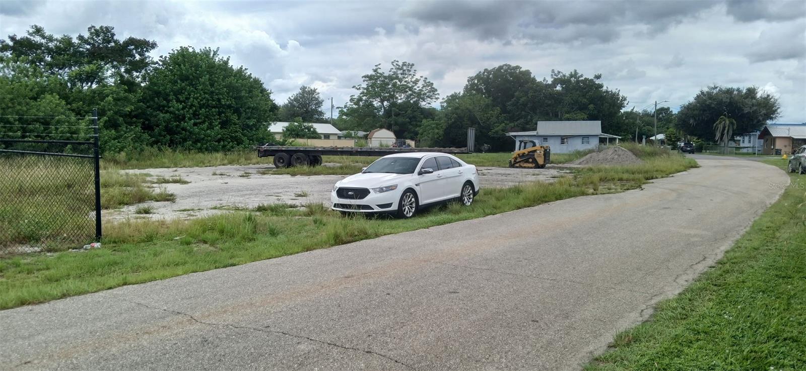 Image 8 of 14 For 200 Hatcher Avenue