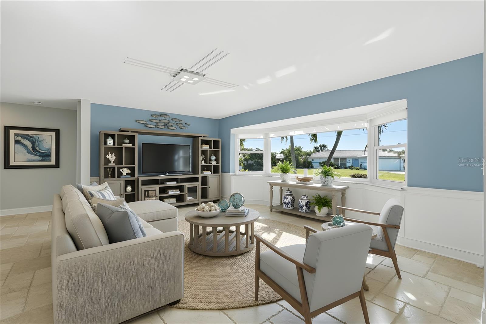 Image 4 of 42 For 1330 Appian Drive