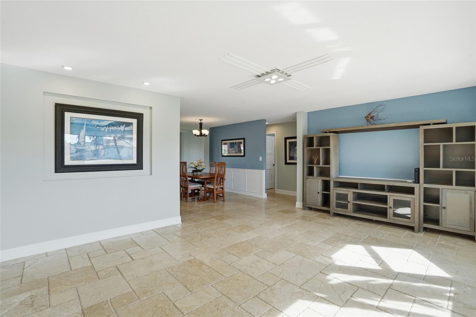 Image 7 of 42 For 1330 Appian Drive