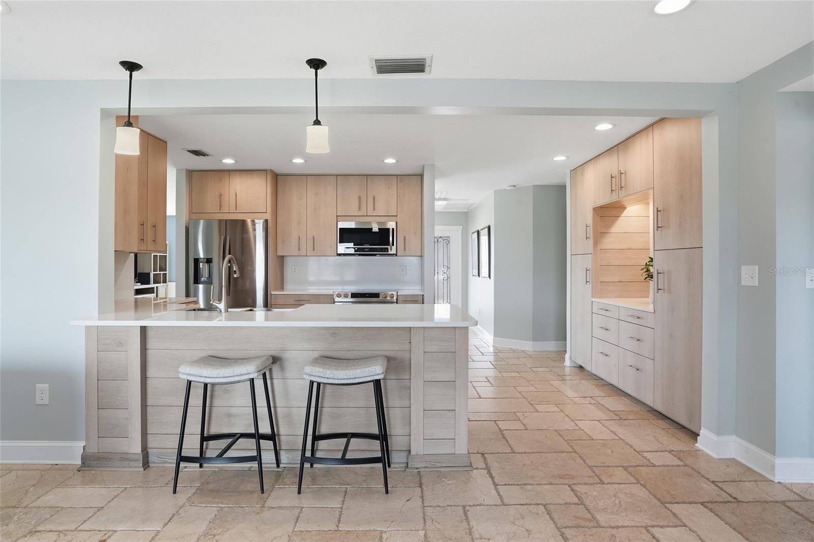 Image 9 of 42 For 1330 Appian Drive