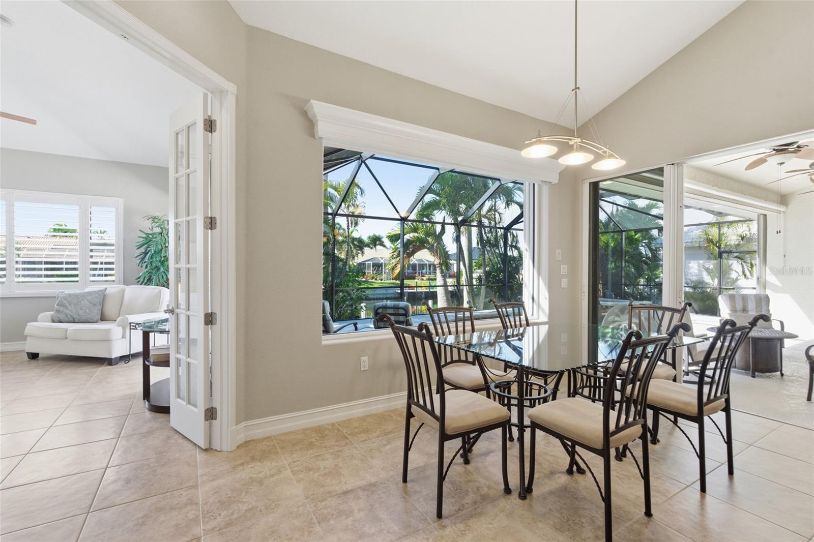 Image 14 of 47 For 521 Eleuthera Drive