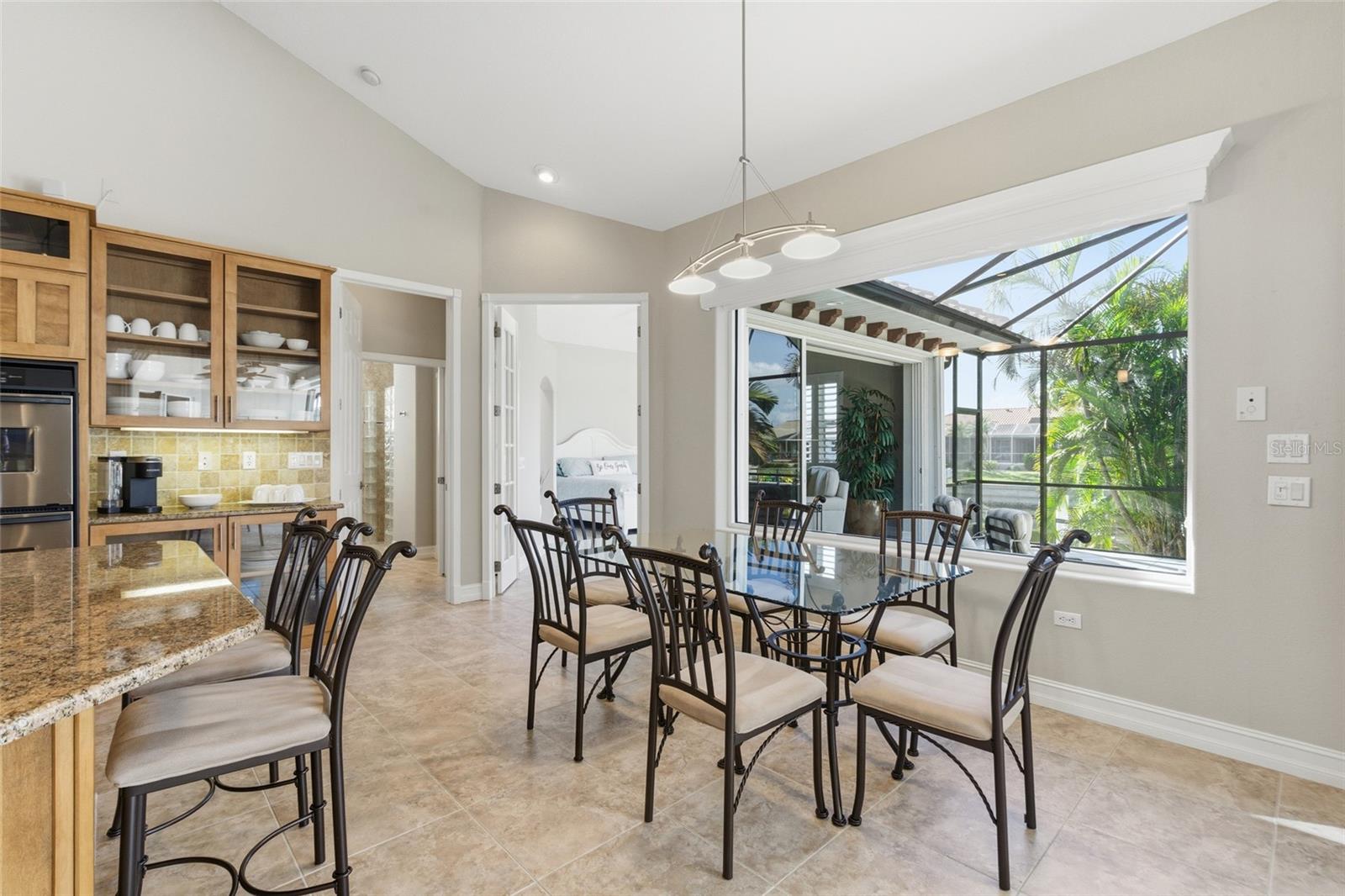 Image 16 of 47 For 521 Eleuthera Drive