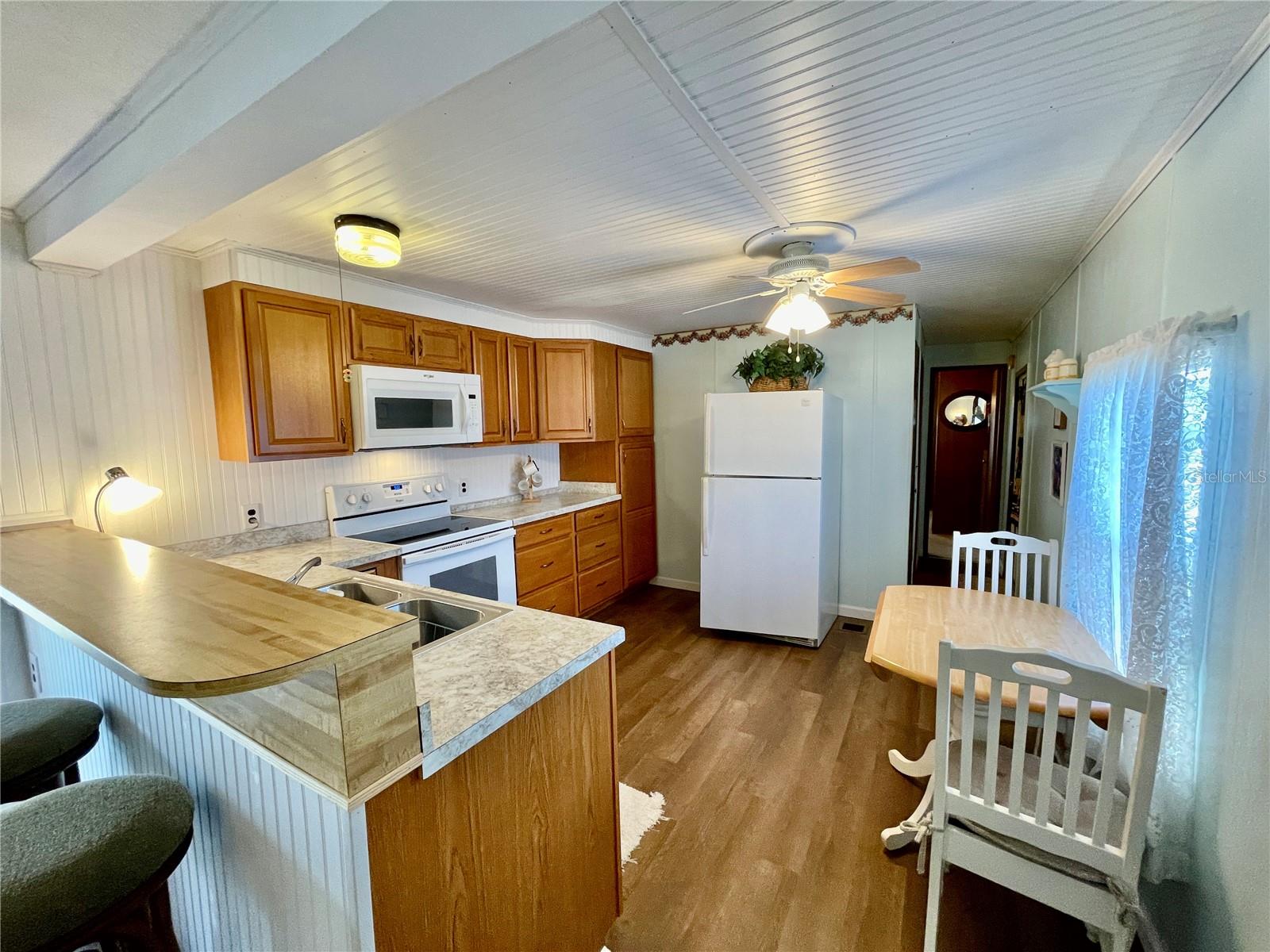 Image 12 of 48 For 6452 Fleetwood Court