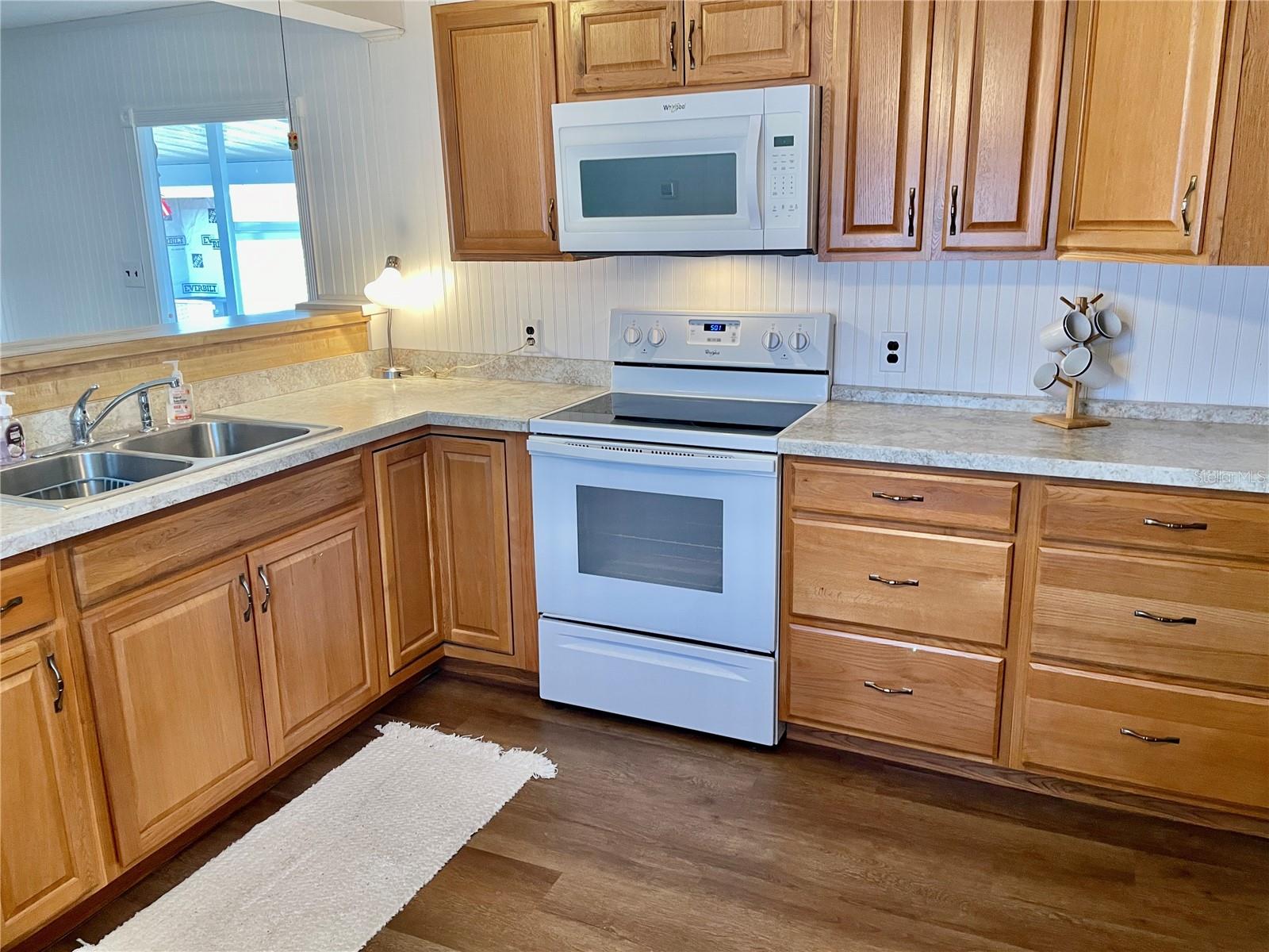 Image 15 of 48 For 6452 Fleetwood Court