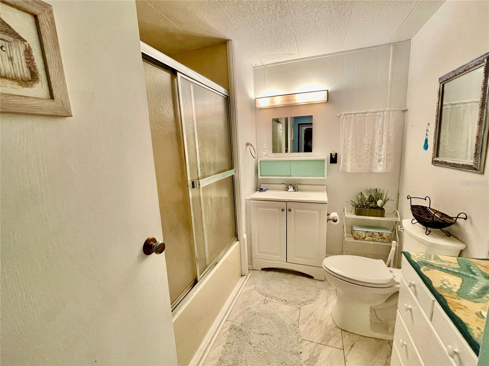 Image 25 of 48 For 6452 Fleetwood Court