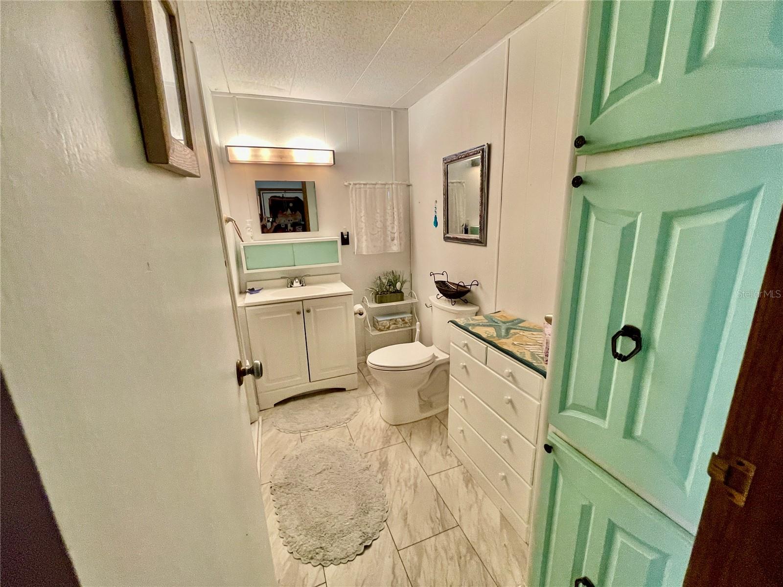 Image 26 of 48 For 6452 Fleetwood Court