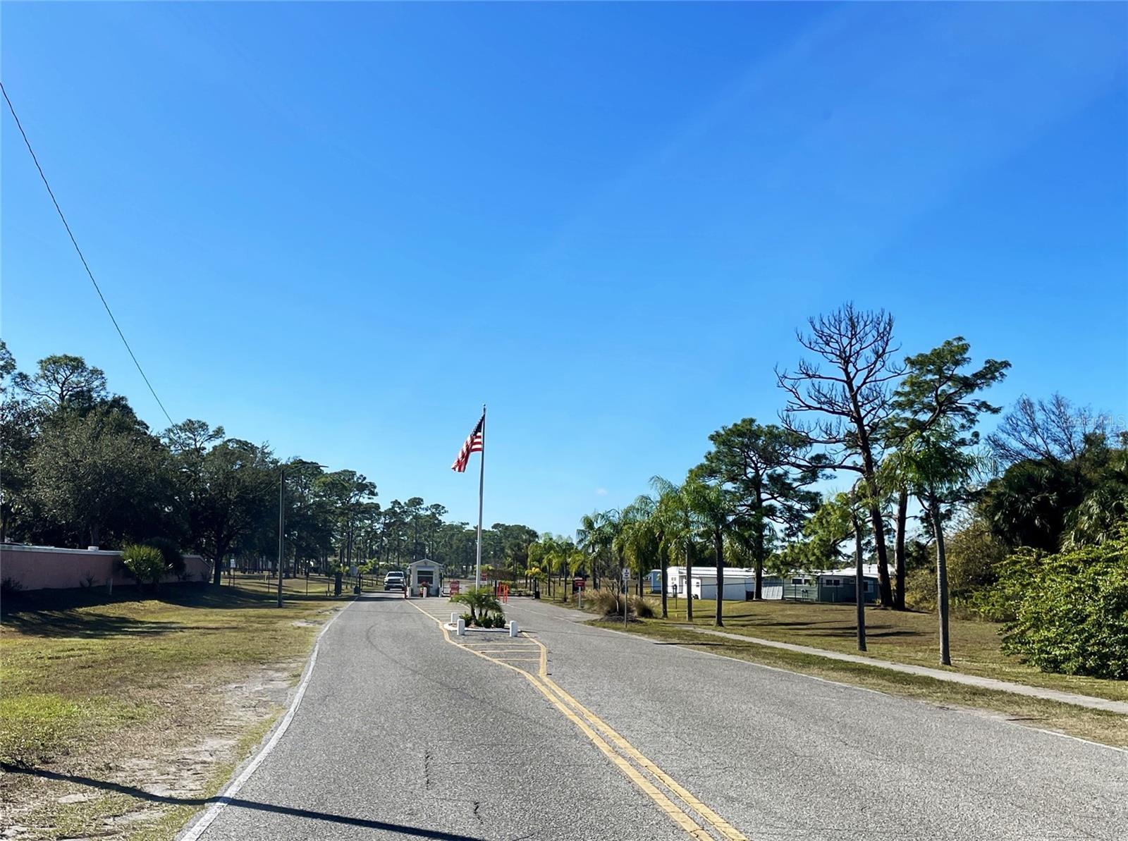 Image 38 of 48 For 6452 Fleetwood Court