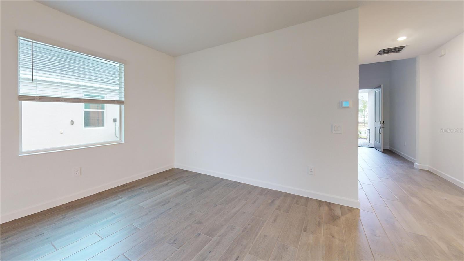 Image 27 of 43 For 7773 Lakes Edge Lane