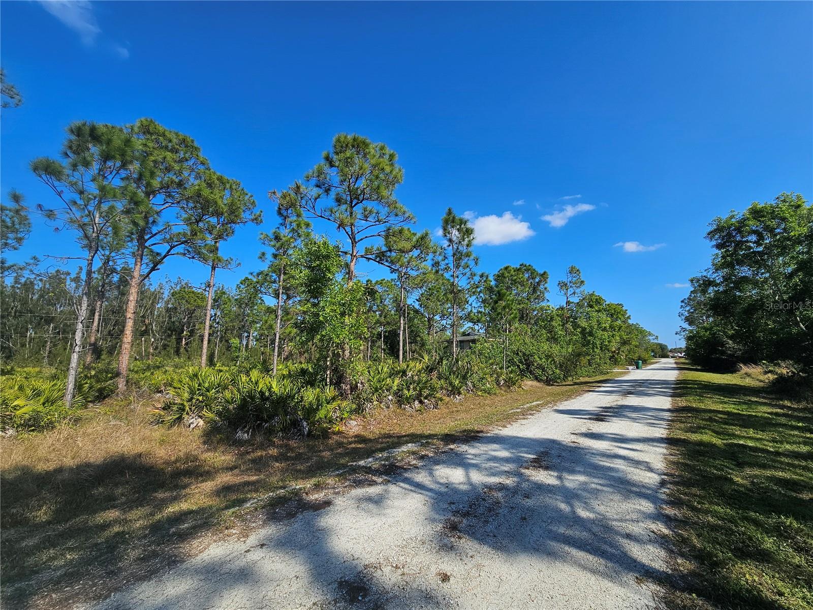 Image 7 of 14 For 27342 Balboa Drive