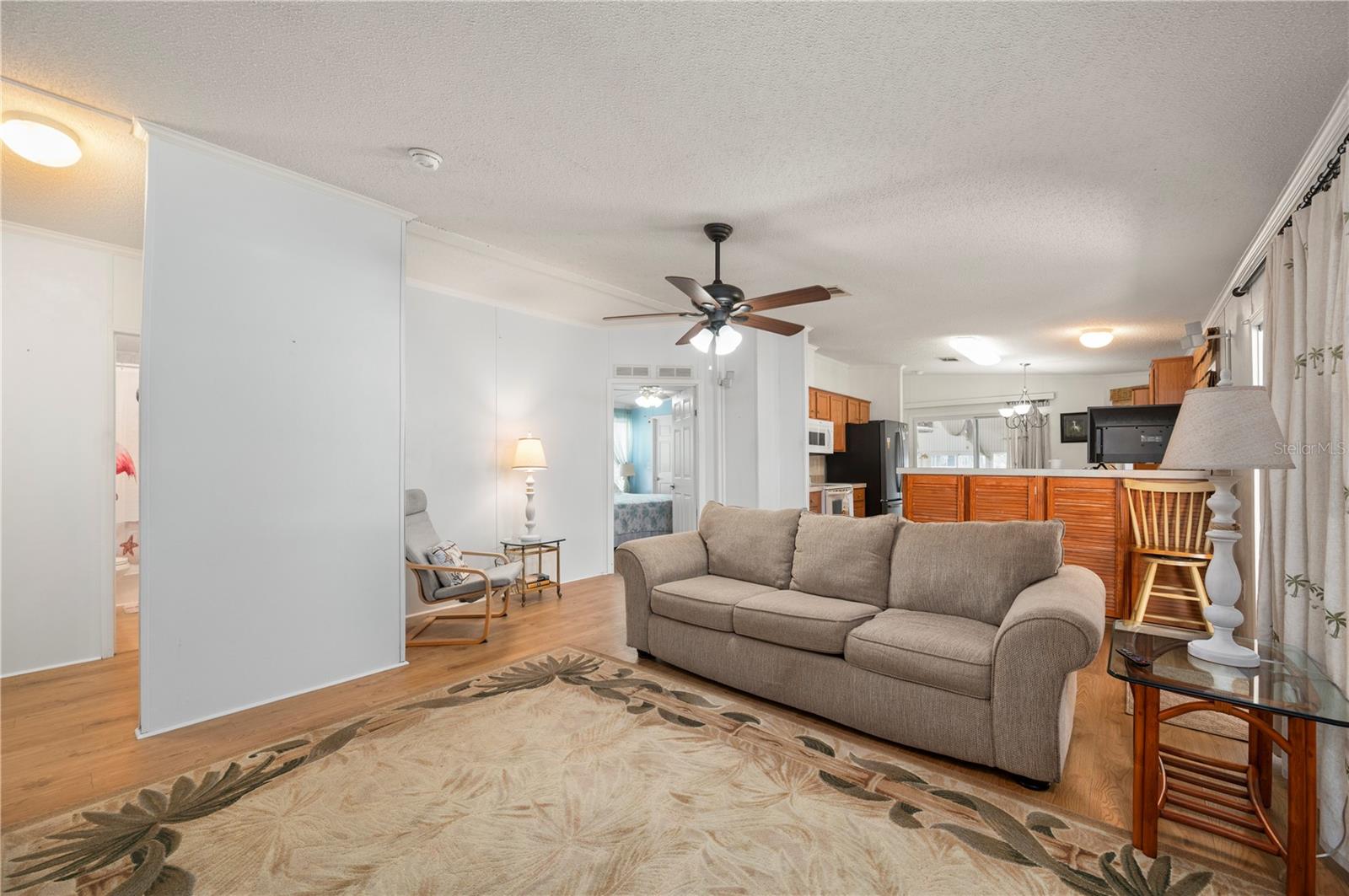 Image 18 of 72 For 741 Longbeach Court