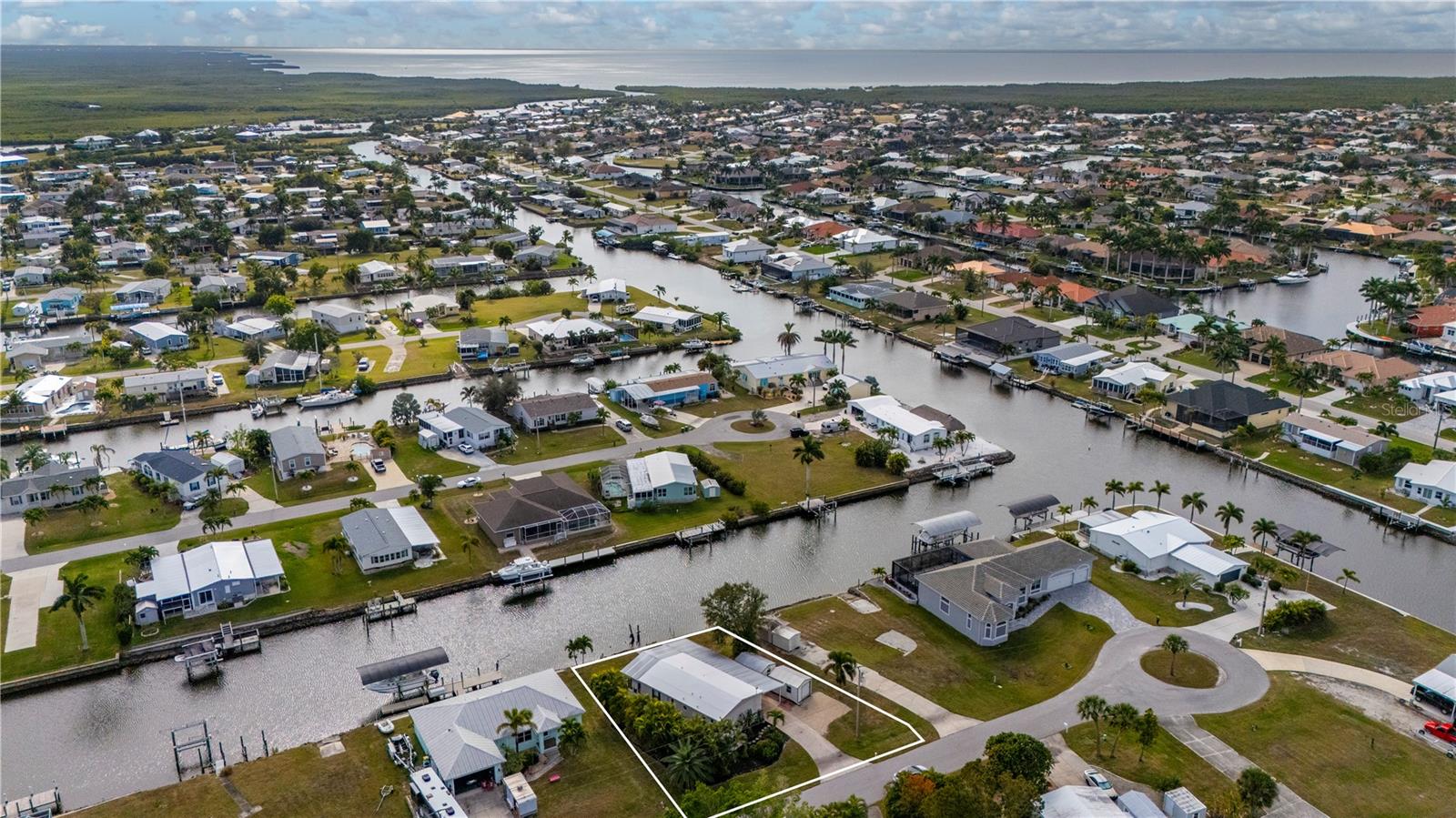 Image 58 of 72 For 741 Longbeach Court