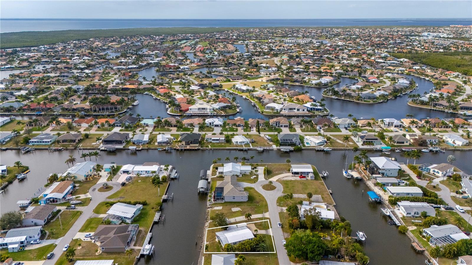 Image 61 of 72 For 741 Longbeach Court