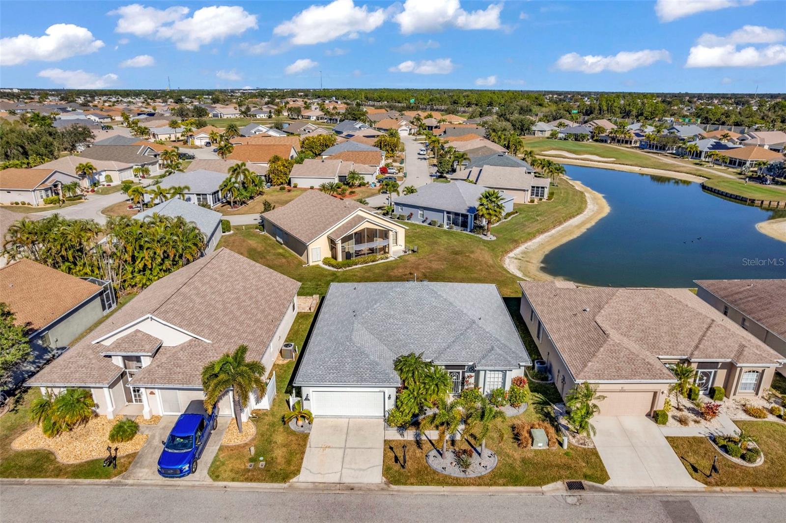 Image 2 of 43 For 24703 Buckingham Way