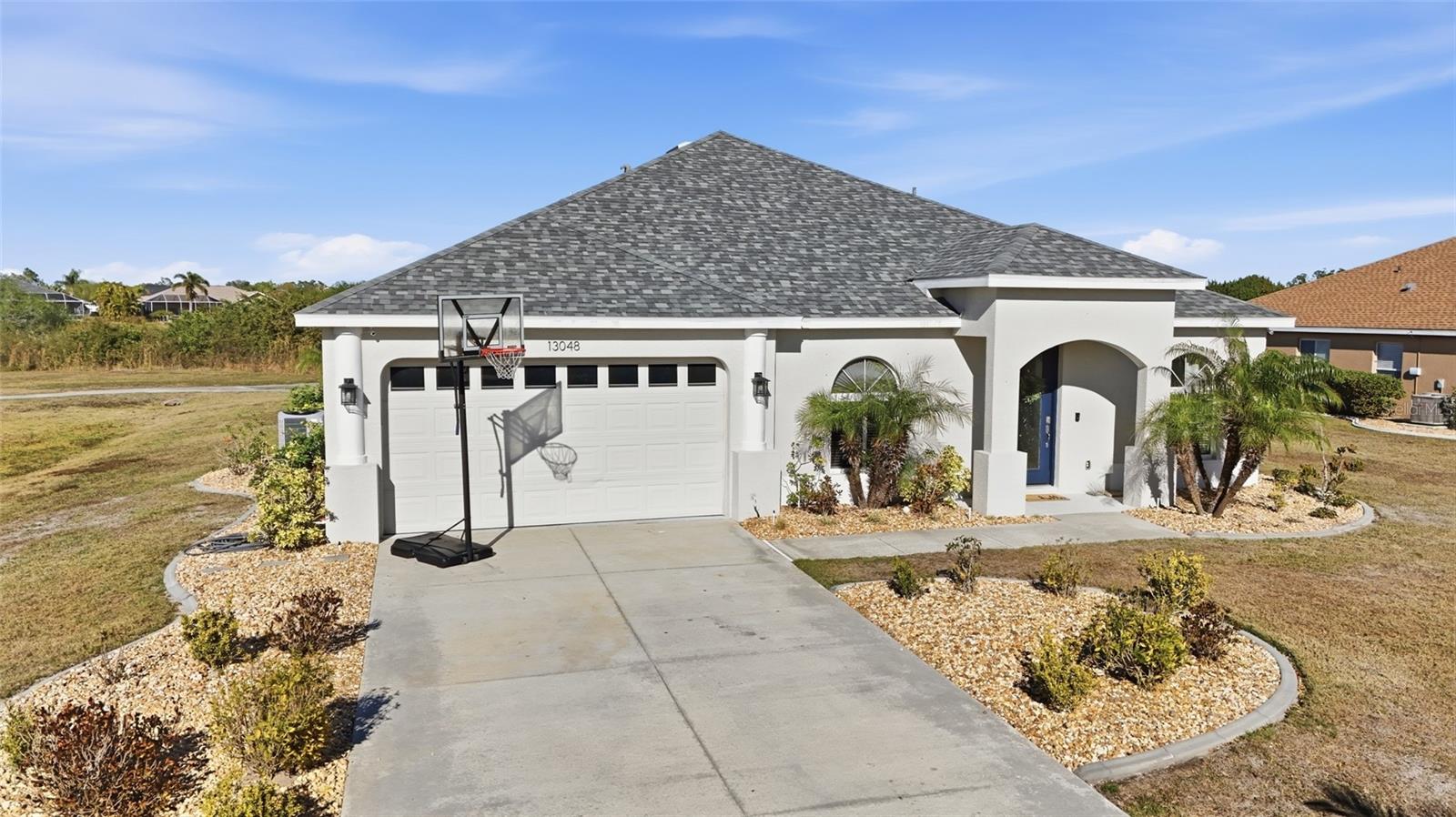 Image 2 of 56 For 13048 Pembroke Circle S