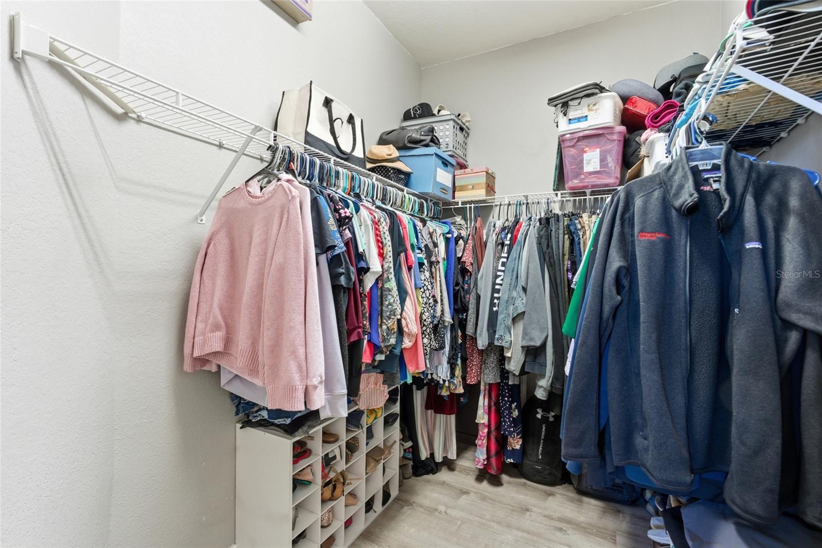 Image 26 of 56 For 13048 Pembroke Circle S