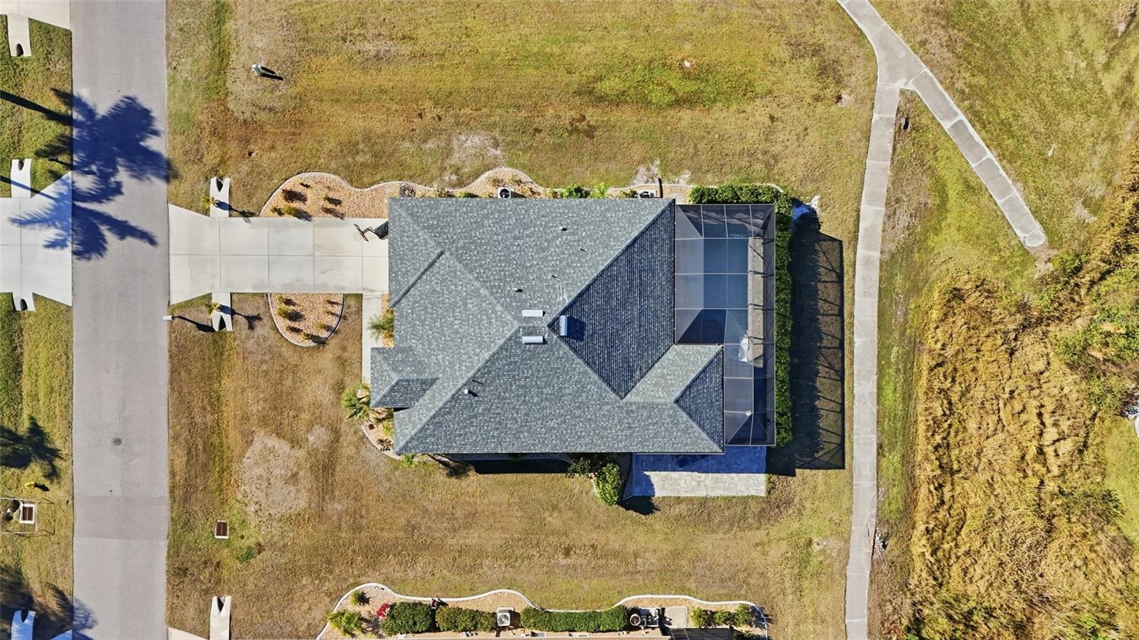 Image 44 of 56 For 13048 Pembroke Circle S