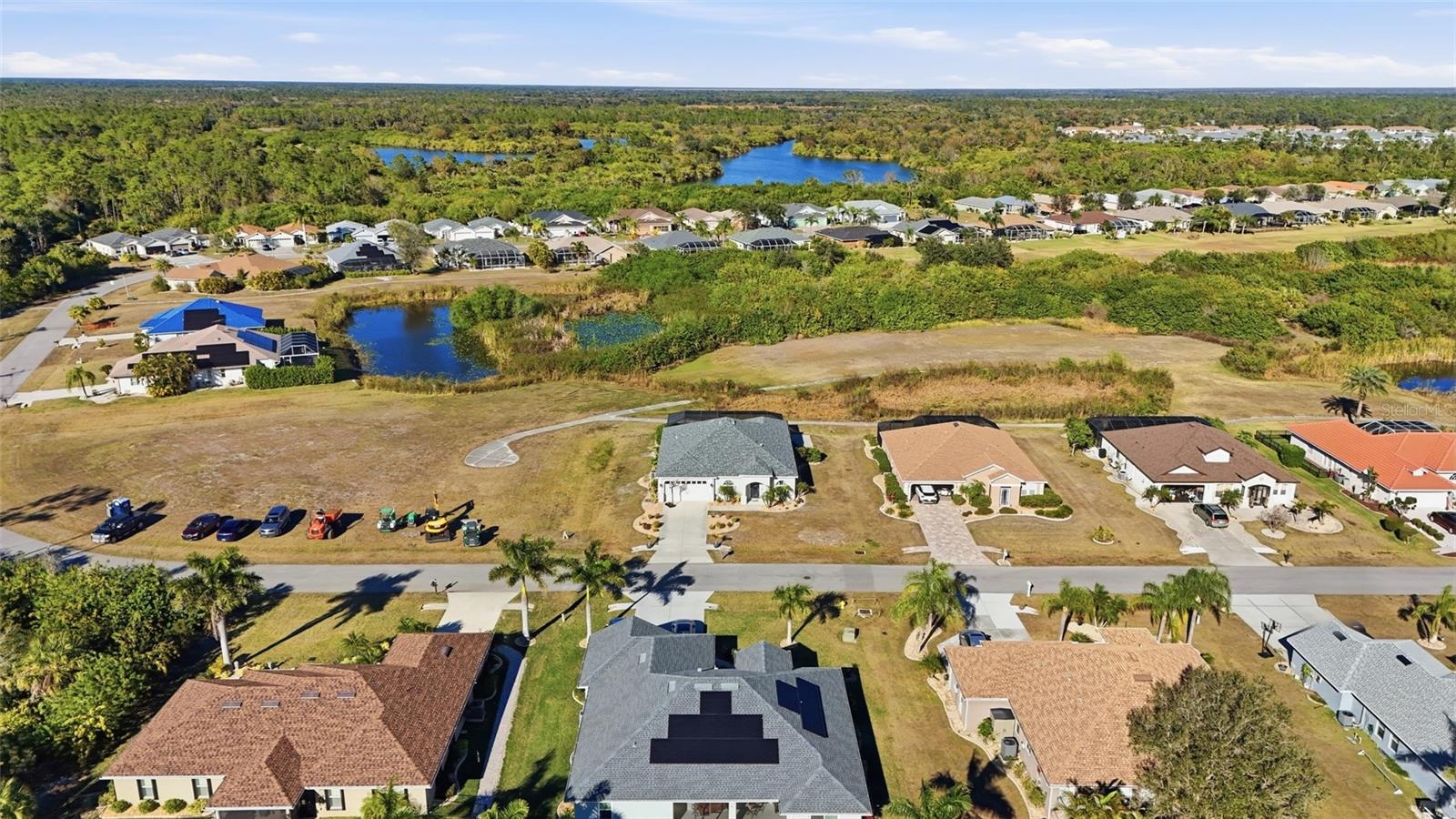 Image 51 of 56 For 13048 Pembroke Circle S