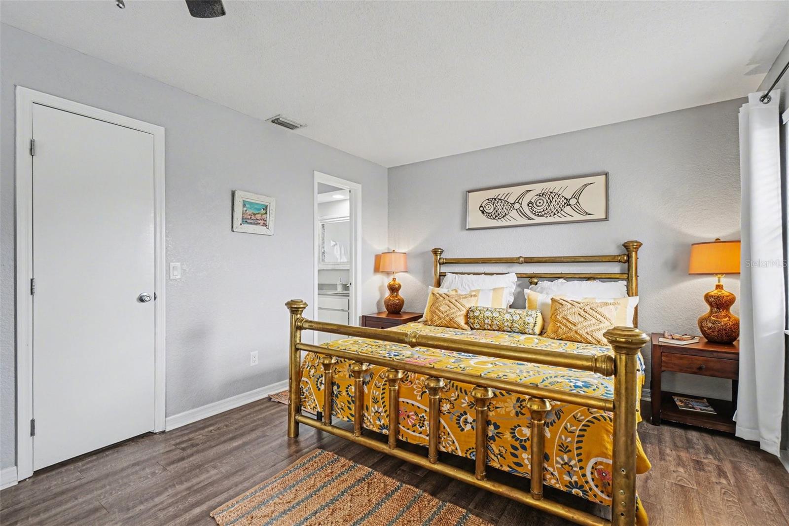 Image 18 of 32 For 3000 Banyan Way