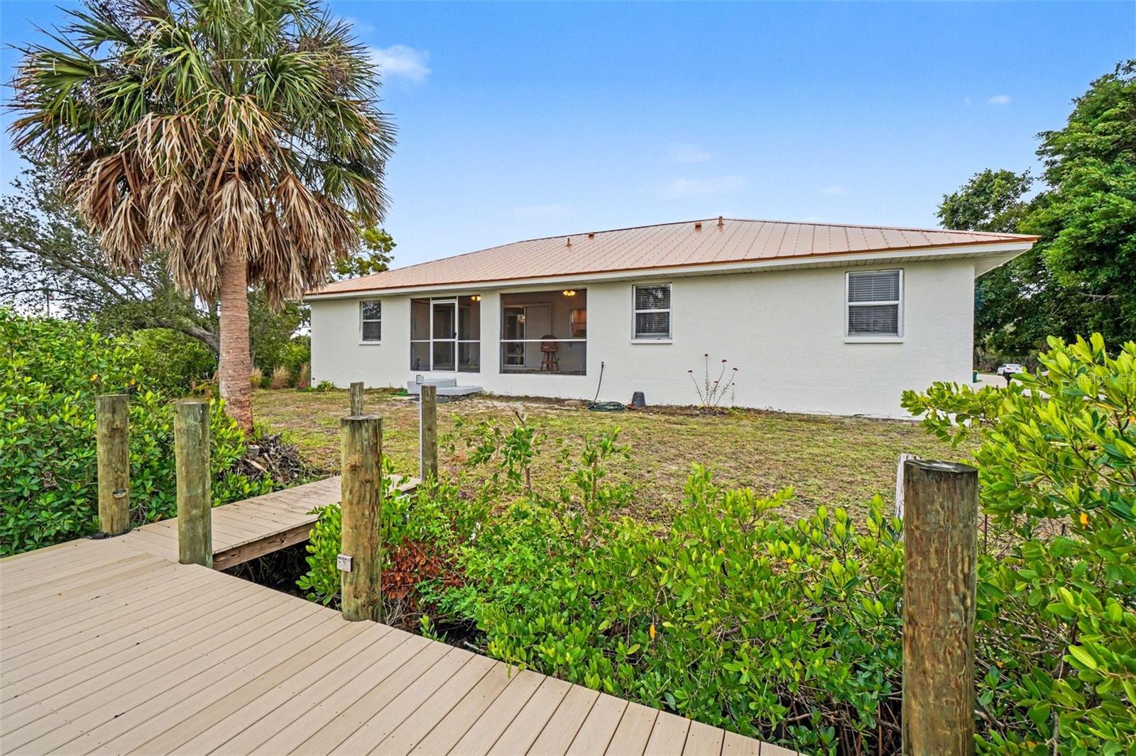 Image 26 of 32 For 3000 Banyan Way