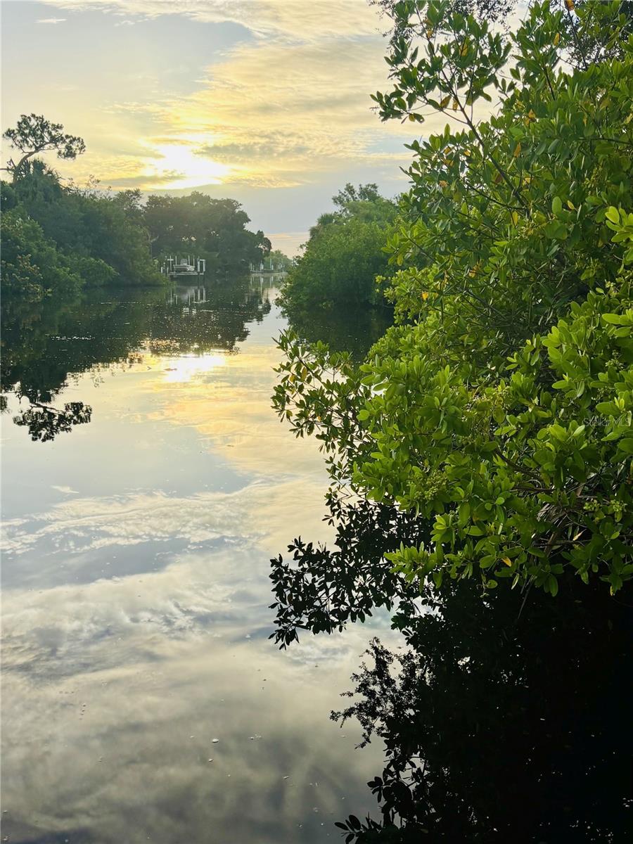 Image 28 of 32 For 3000 Banyan Way